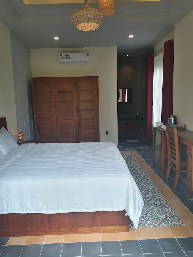 Hotel Pink Tulip Hoi An
