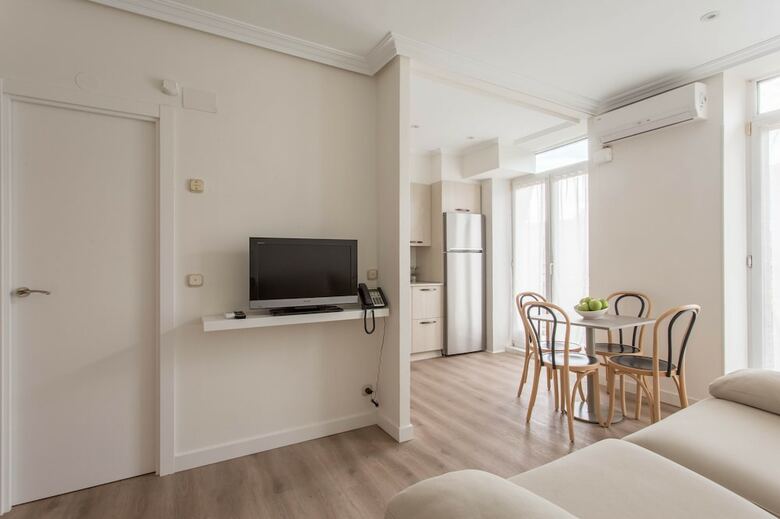 Sercotel Apartamentos Europa