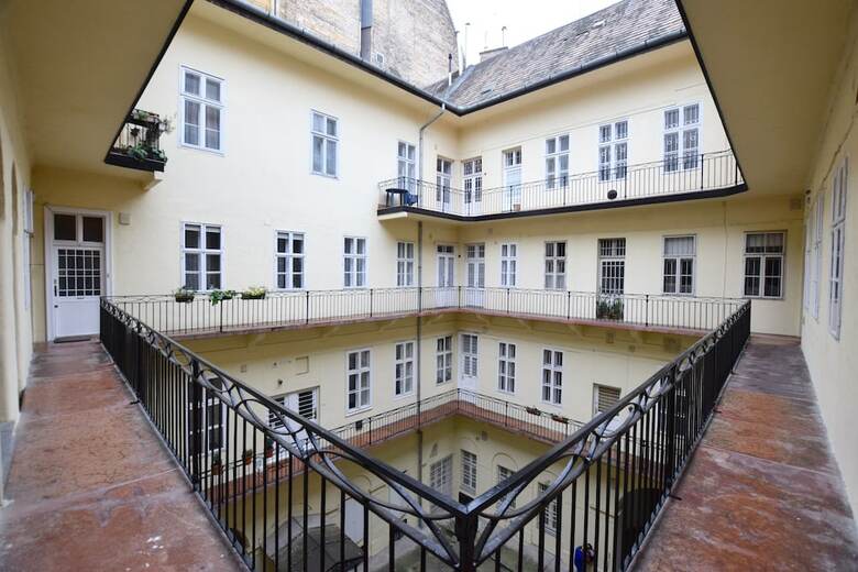Standard Apartment By Hi5 - Chainbridge