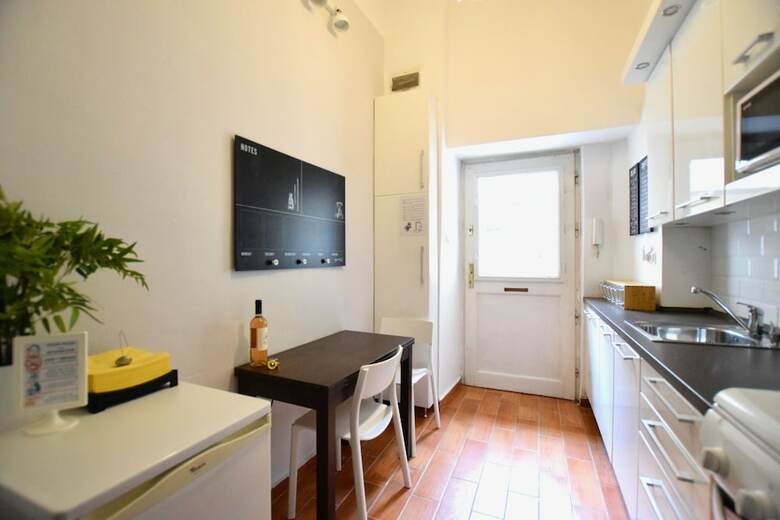 Standard Apartment By Hi5 - Chainbridge