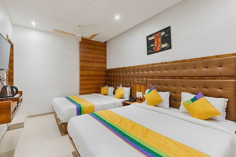 Hotel Riva International