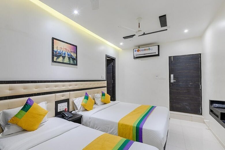 Hotel Riva International