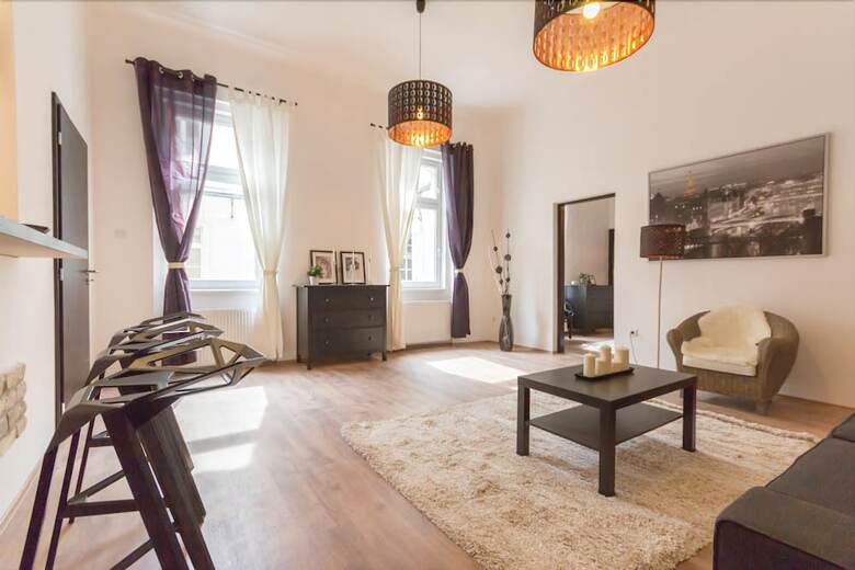 Luxury Apartment By Hi5 -v�rosh�z Suite