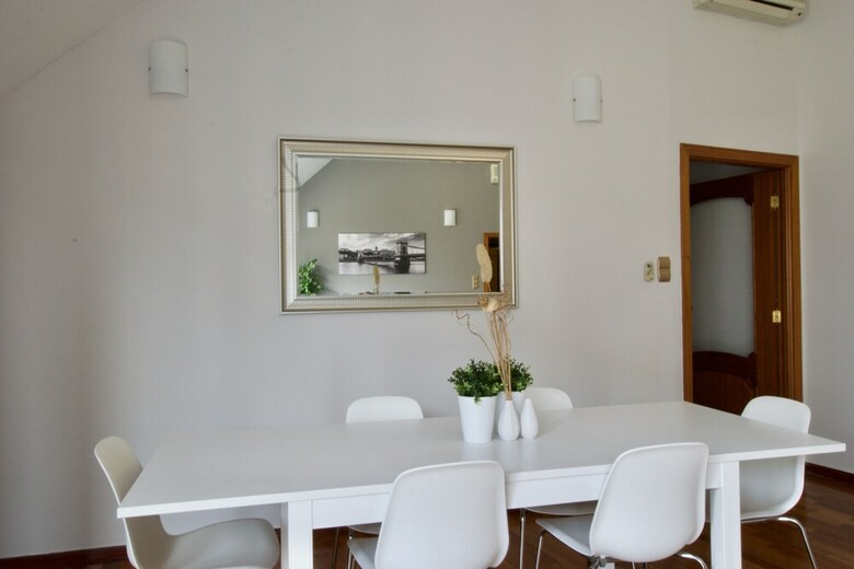 Luxury Apartment By Hi5 - Lovag Suites