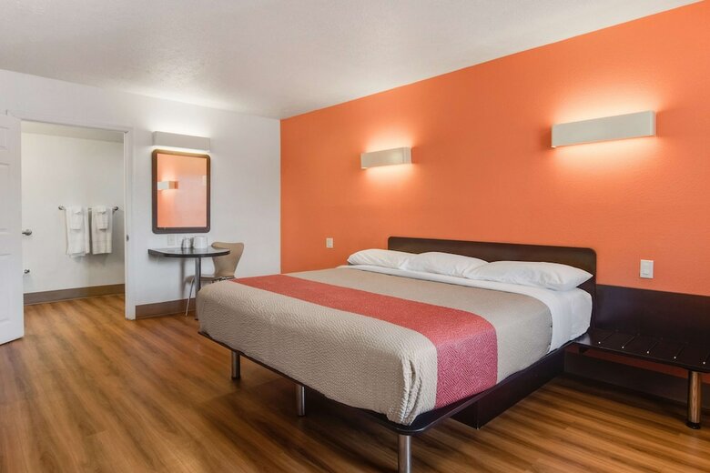 Motel 6 Youngstown, Oh