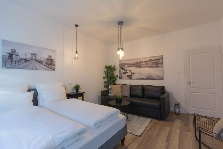 Standard Apartment By Hi5 - Mad�ch