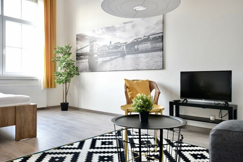 Standard Apartment By Hi5 - Bazilika Suite