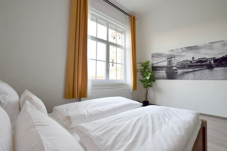Standard Apartment By Hi5 - Bazilika Suite