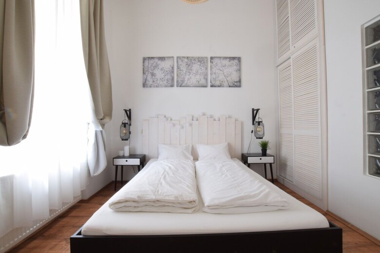 Standard Apartment By Hi5 -ak�cfa 62.