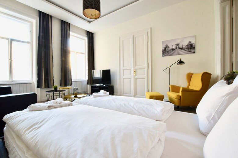 Standard Apartment By Hi5 - Dessewffy