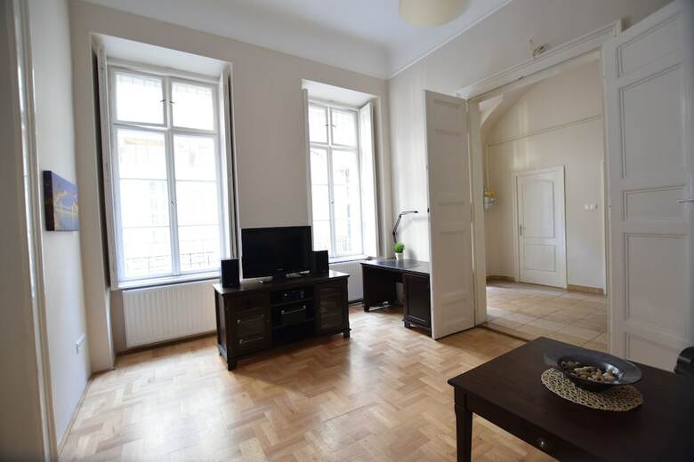 Standard Apartment By Hi5 - M�zeum 5