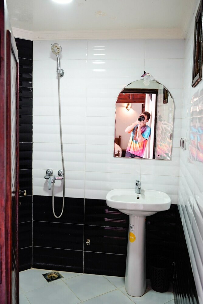Hostal Oceana Surf Camp - Hostel