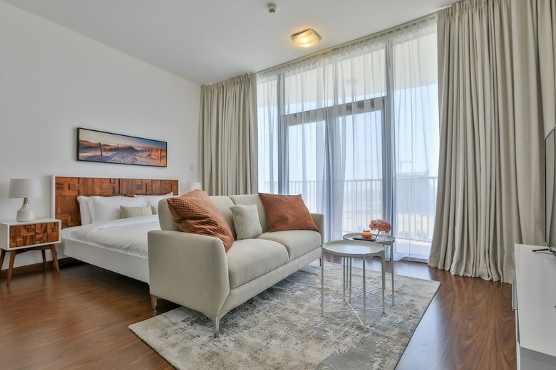 Hotel Driven Holiday Homes - Binghatti Pearls