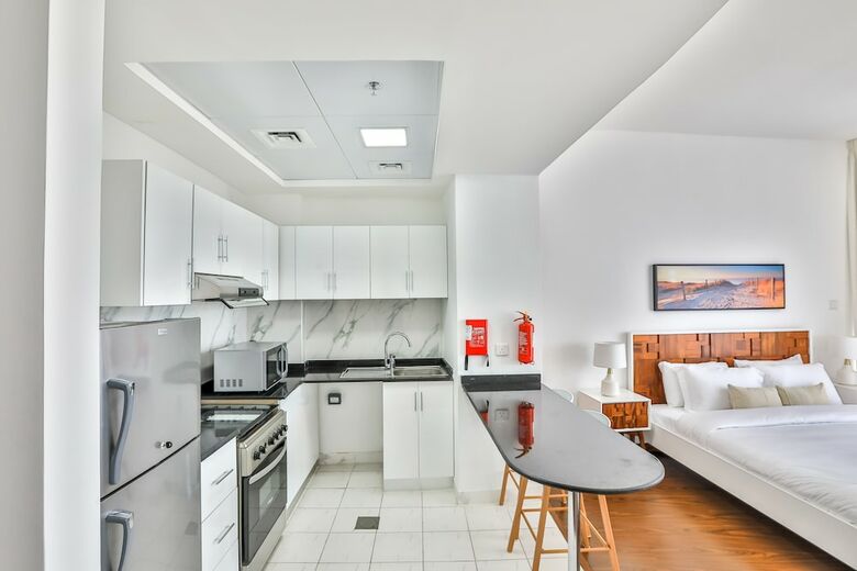 Hotel Driven Holiday Homes - Binghatti Pearls