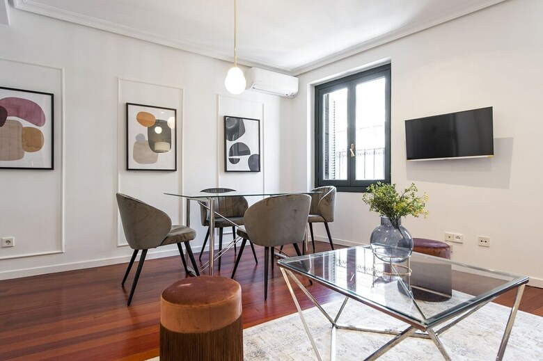 Apartamentos Plaza Espa�a VII