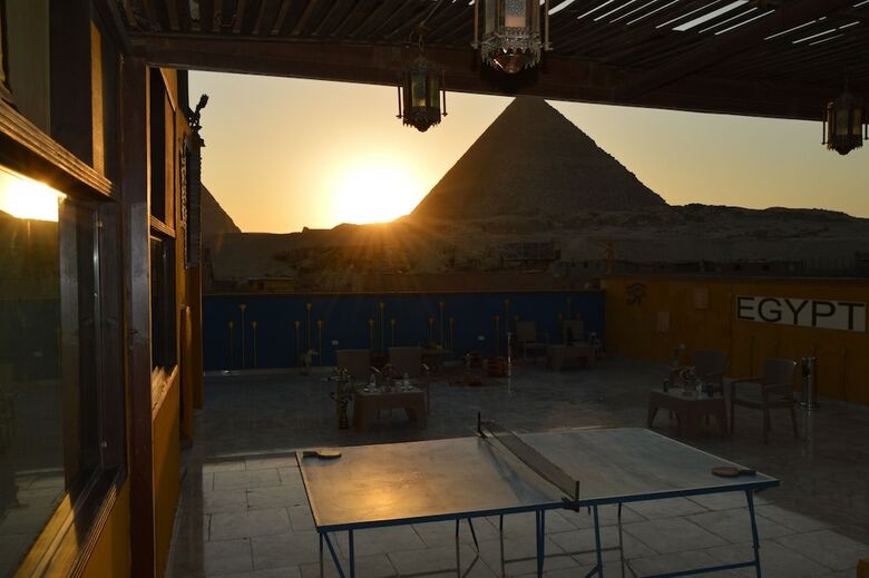 Bed & Breakfast Comfort Pyramids Inn