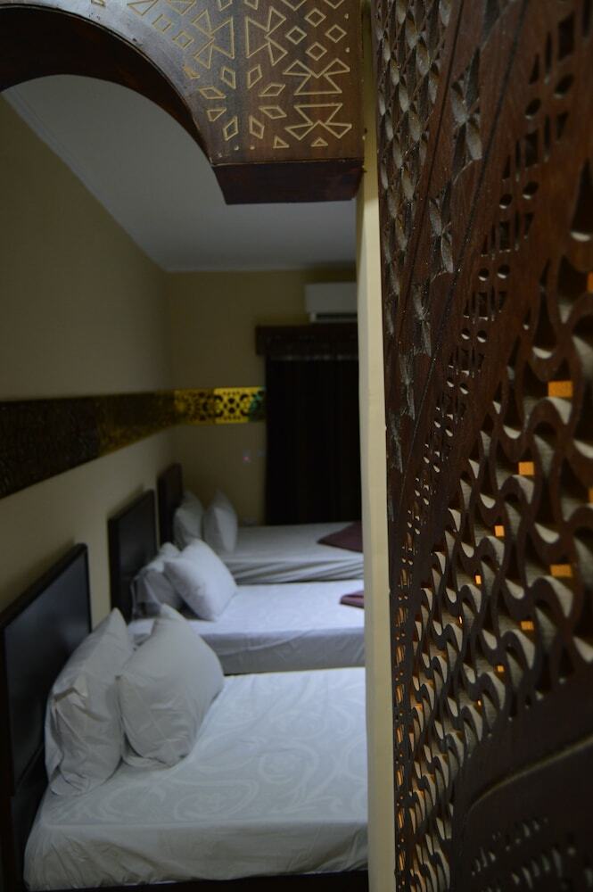 Bed & Breakfast Comfort Pyramids Inn