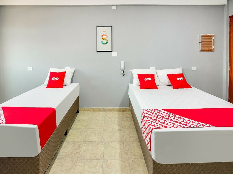 Oyo Hotel Boneville