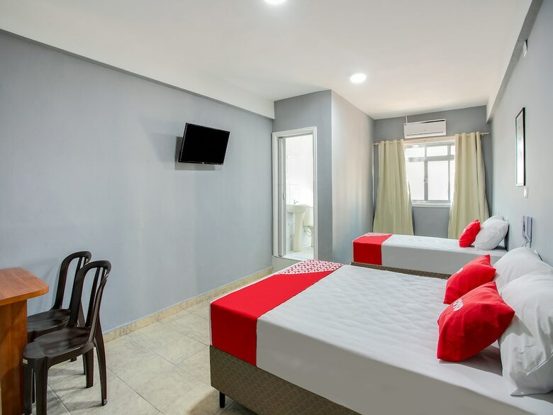 Oyo Hotel Boneville