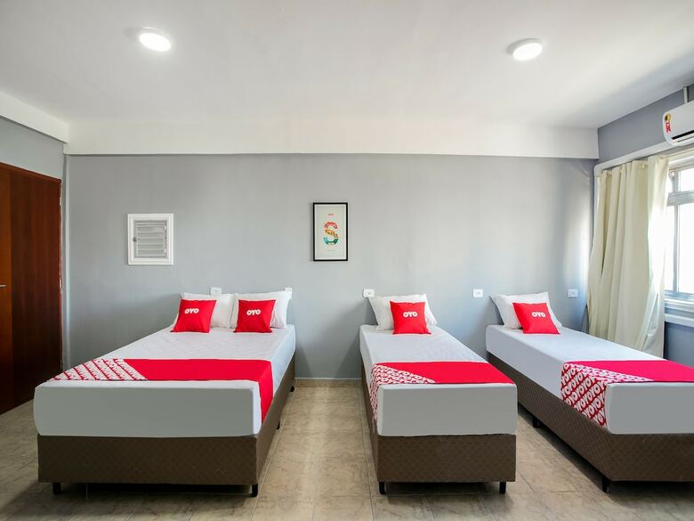Oyo Hotel Boneville