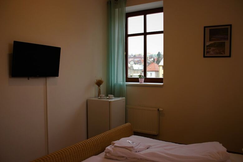 Hotel U ?eky