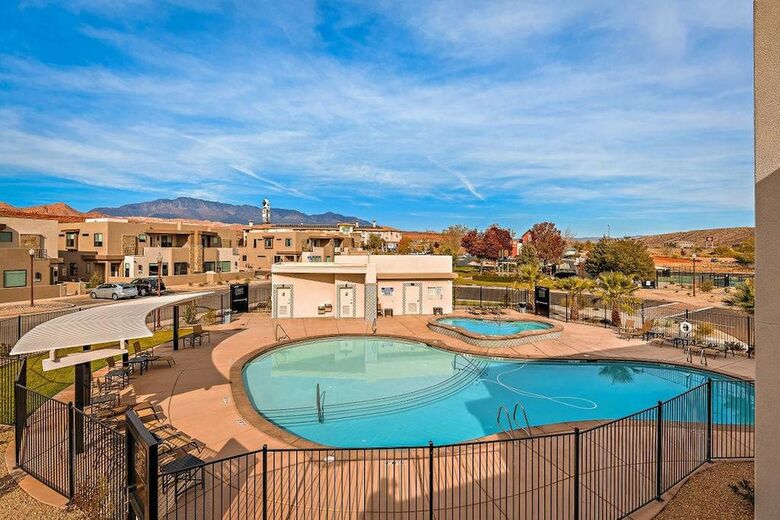 Poolside Perfection - Close To Zion