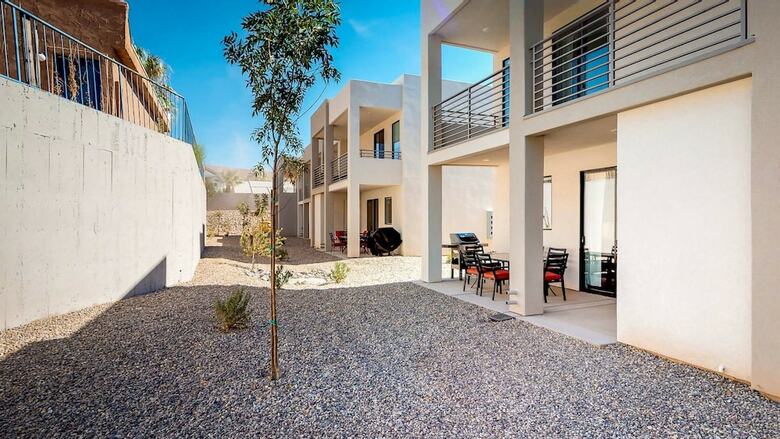 Grand Escape Lofts #16