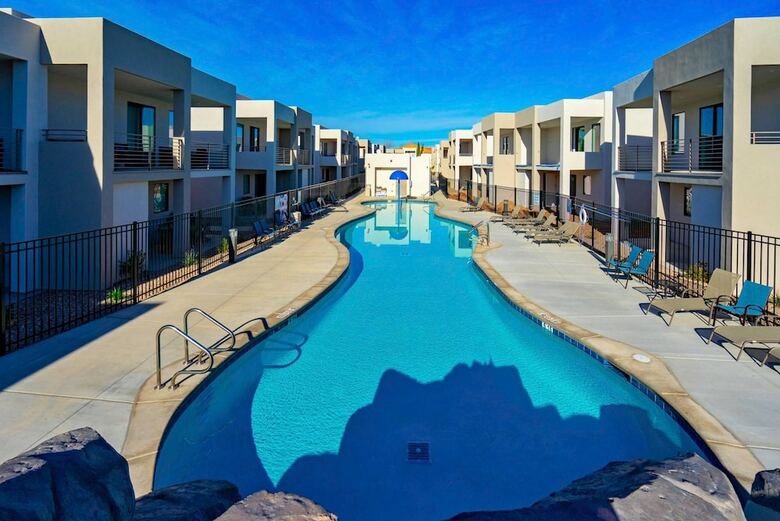 Grand Escape Lofts #16