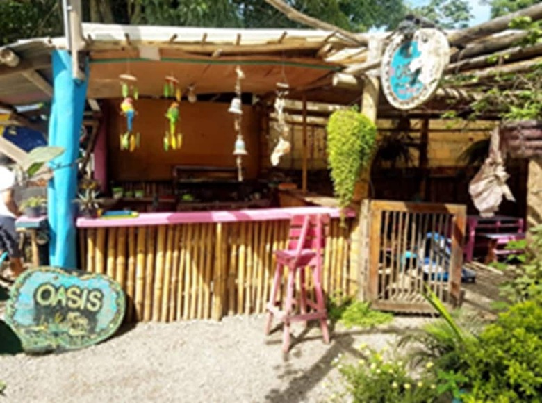 Oasis Hostal Restaurante