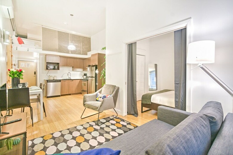 Apartamentos The Main 207 Central Modern Mezzanine Liv Mtl