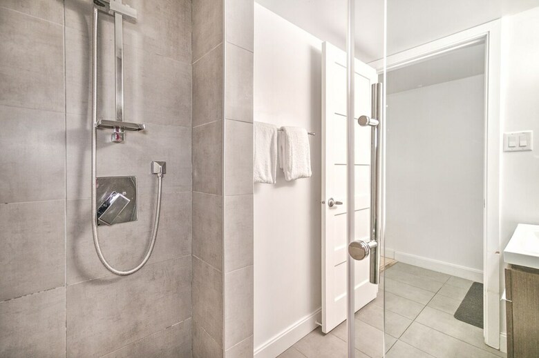 Apartamentos The Main 207 Central Modern Mezzanine Liv Mtl