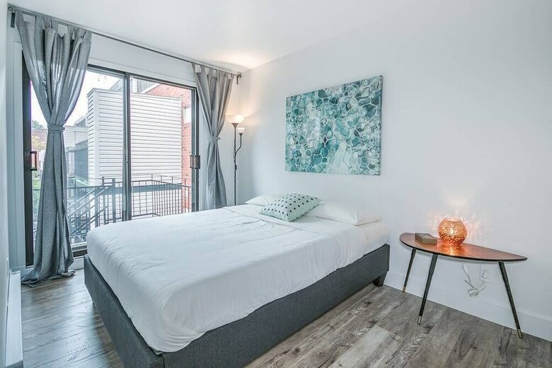 Apartamentos Urban 4 Central Top Location Liv Mtl