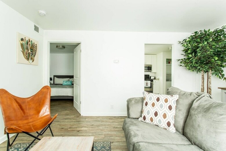 Nashville's Best 1 Bd Apartment Near Downtown