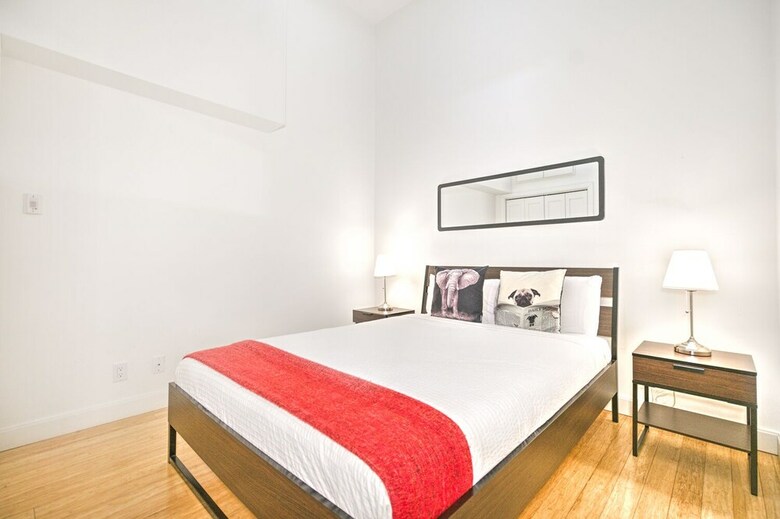 Apartamentos The Main 302 Central Modern Mezzanine Liv Mtl