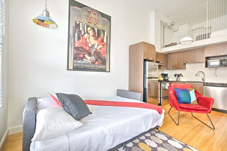 Apartamentos The Main 302 Central Modern Mezzanine Liv Mtl
