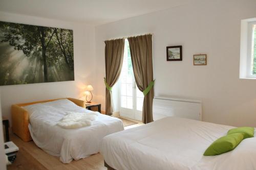 Hostal Maison D'h�tes Montperthuis