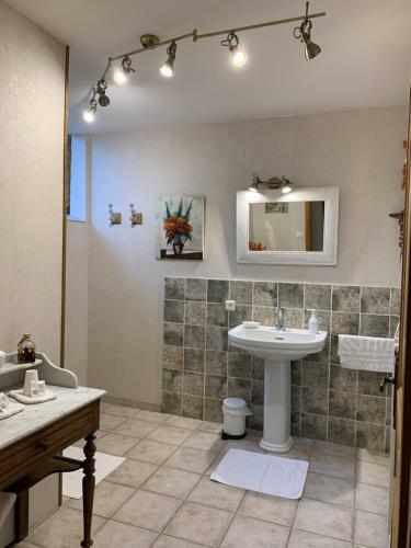 Bed & Breakfast Chateau De La Saone