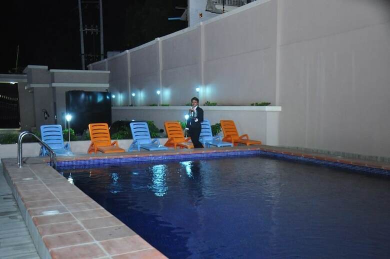 Bilton Continental Hotel
