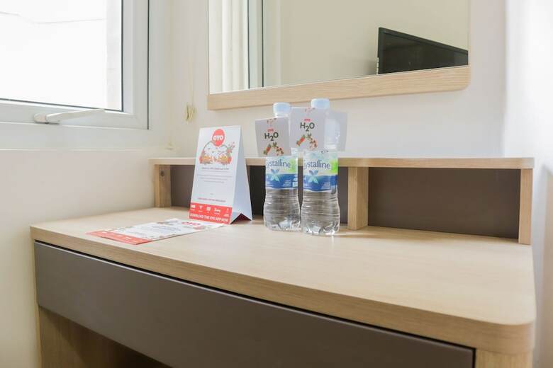 Hotel Oyo 1242 Aeropolis Apartment