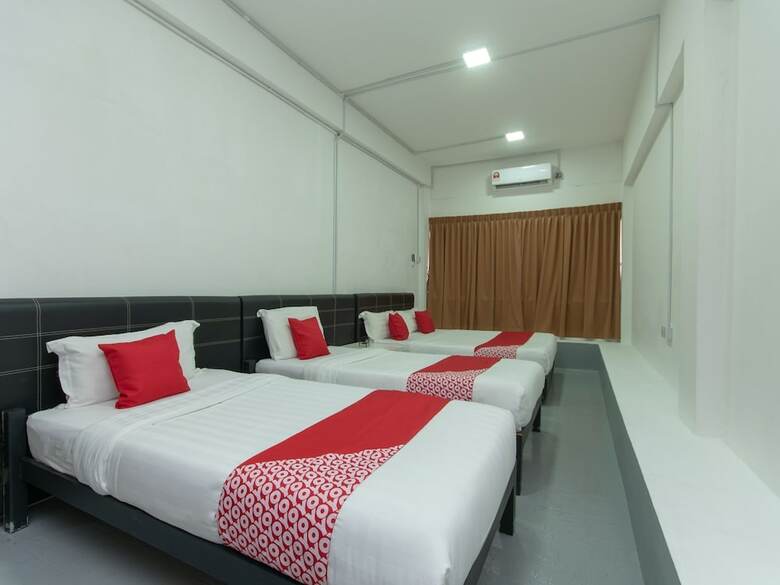 Hotel Oyo 43993 Madsuite