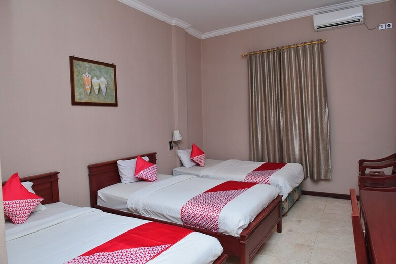 Hostal Oyo 1222 Puri Gajah Dompak