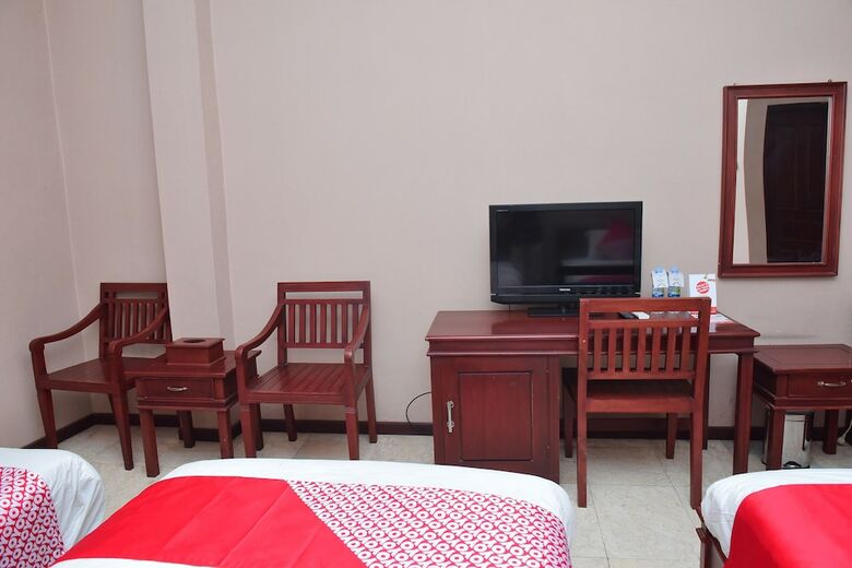 Hostal Oyo 1222 Puri Gajah Dompak