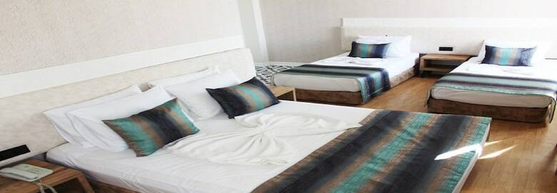 Grand Boss Suit Hotel