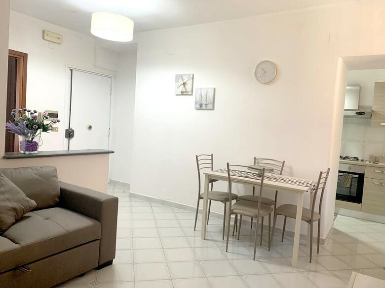 Apartment With One Bedroom In Meta, With Balcony - 2 Km From The Beach