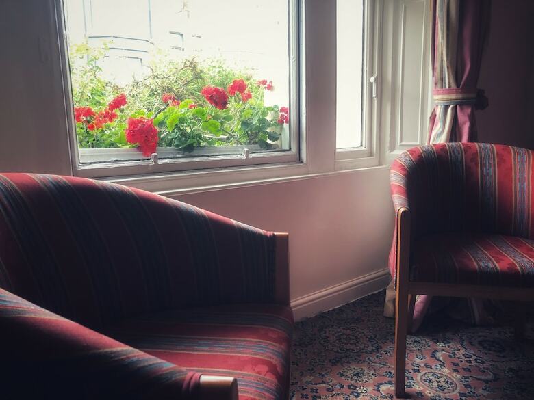 Hotel Averon  Guest House