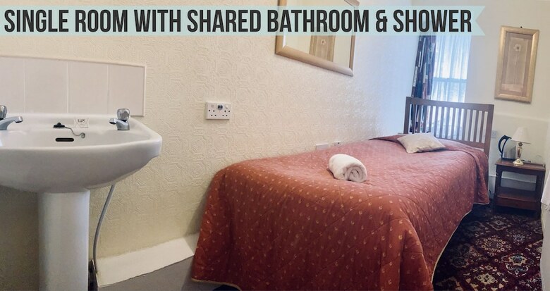 Hotel Averon  Guest House