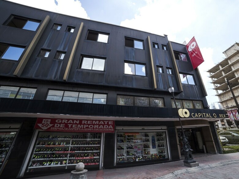 Hotel Capital O Rex