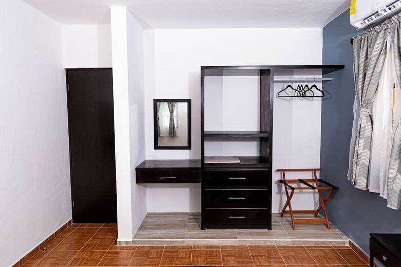 Santa Fe Studios And Suites By The Spot