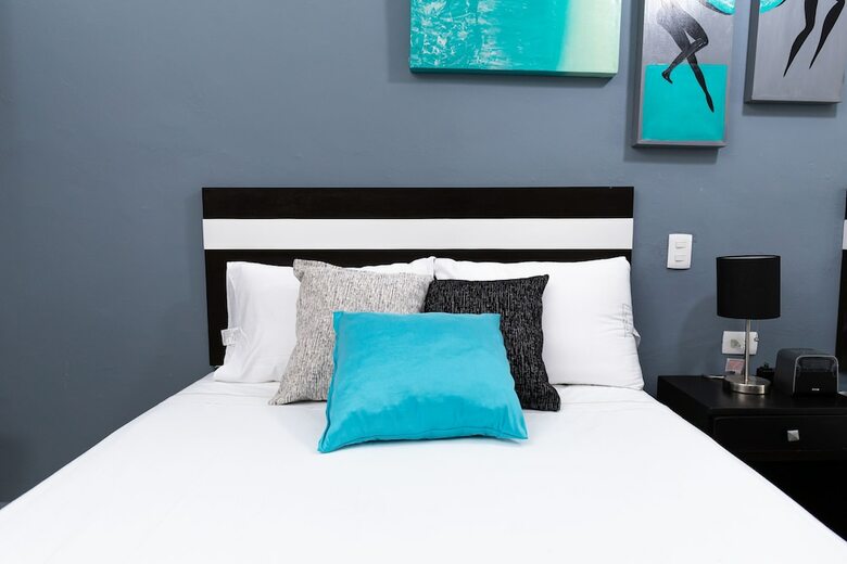 Santa Fe Studios And Suites By The Spot