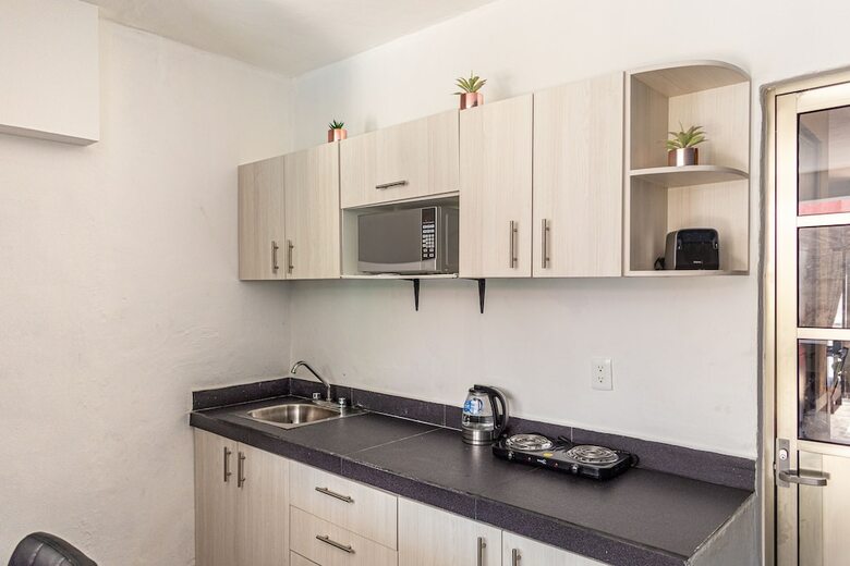 Santa Fe Studios And Suites By The Spot